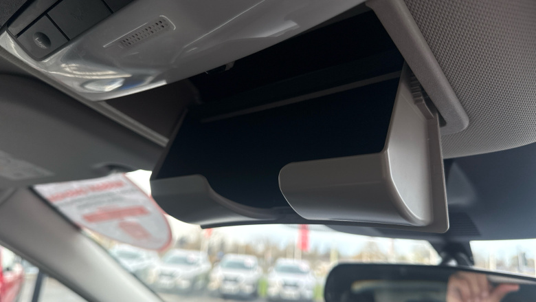 Nissan Qashqai 1.3 DiG-T MH Acenta Premium 5dr Petrol Hatchback